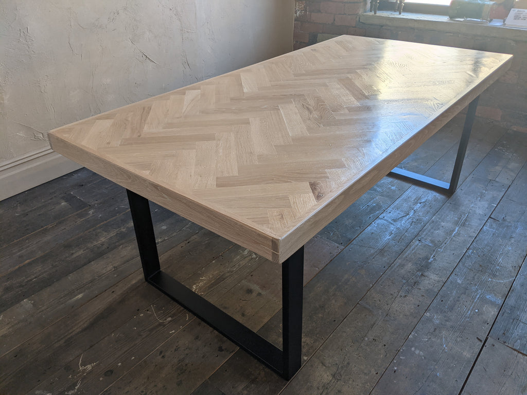 Oak Herringbone Dining Table - Natural